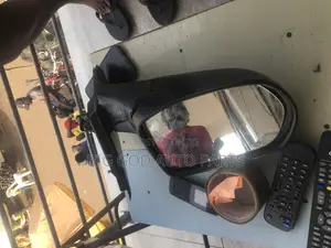 Honda CRV Side Mirror