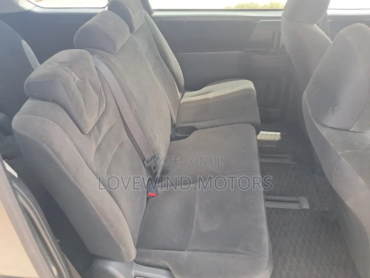 Toyota Voxy 2012 Gray
