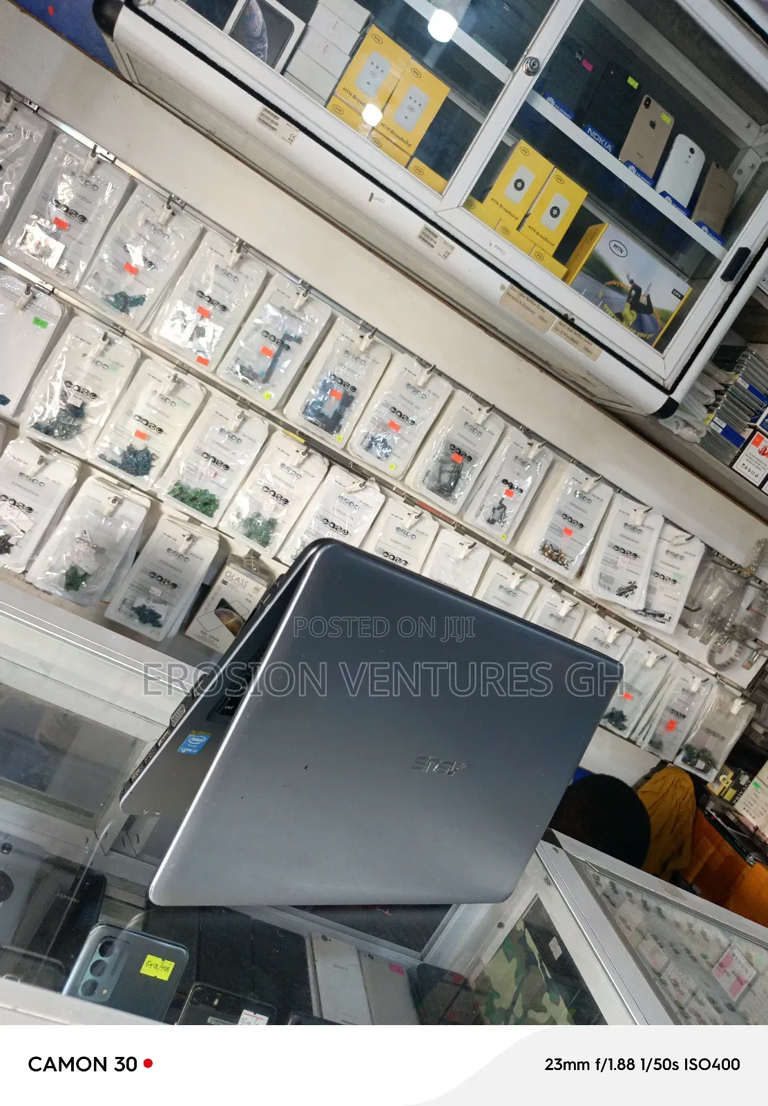 Laptop Asus 4GB Intel Core I3 HDD 1T