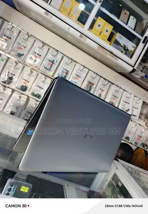 Laptop Asus 4GB Intel Core I3 HDD 1T