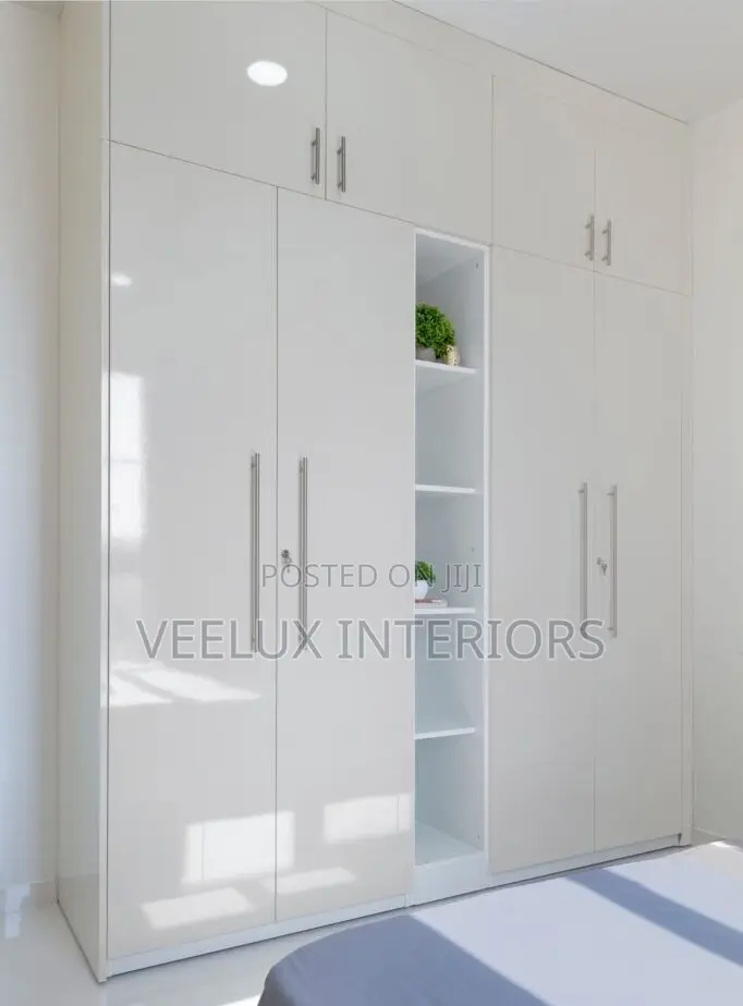 Customized Wardrobe Interior Design for Personalized Spaces