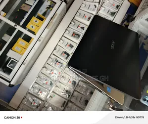Laptop Asus 4GB Intel Core I3 HDD 1T