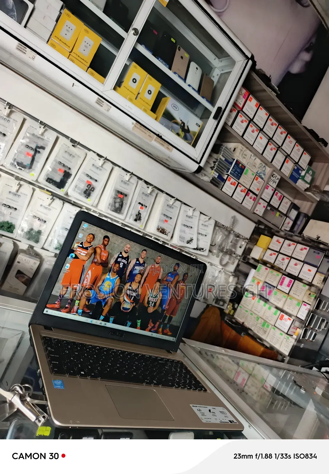 Laptop Asus 4GB Intel Core I3 HDD 1T