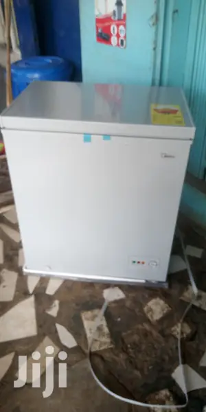 Midea 150litres Chest Freezer
