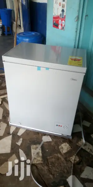 Midea 150litres Chest Freezer