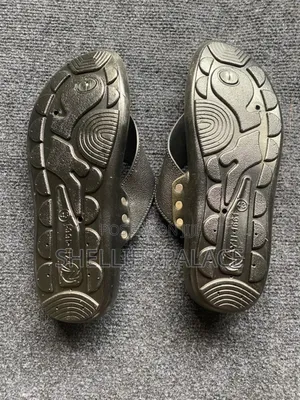 Leather Flip Flops Men's Anti Slip Comfortable Slippers