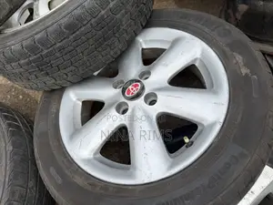 Home Used Toyota Four Holes Rims