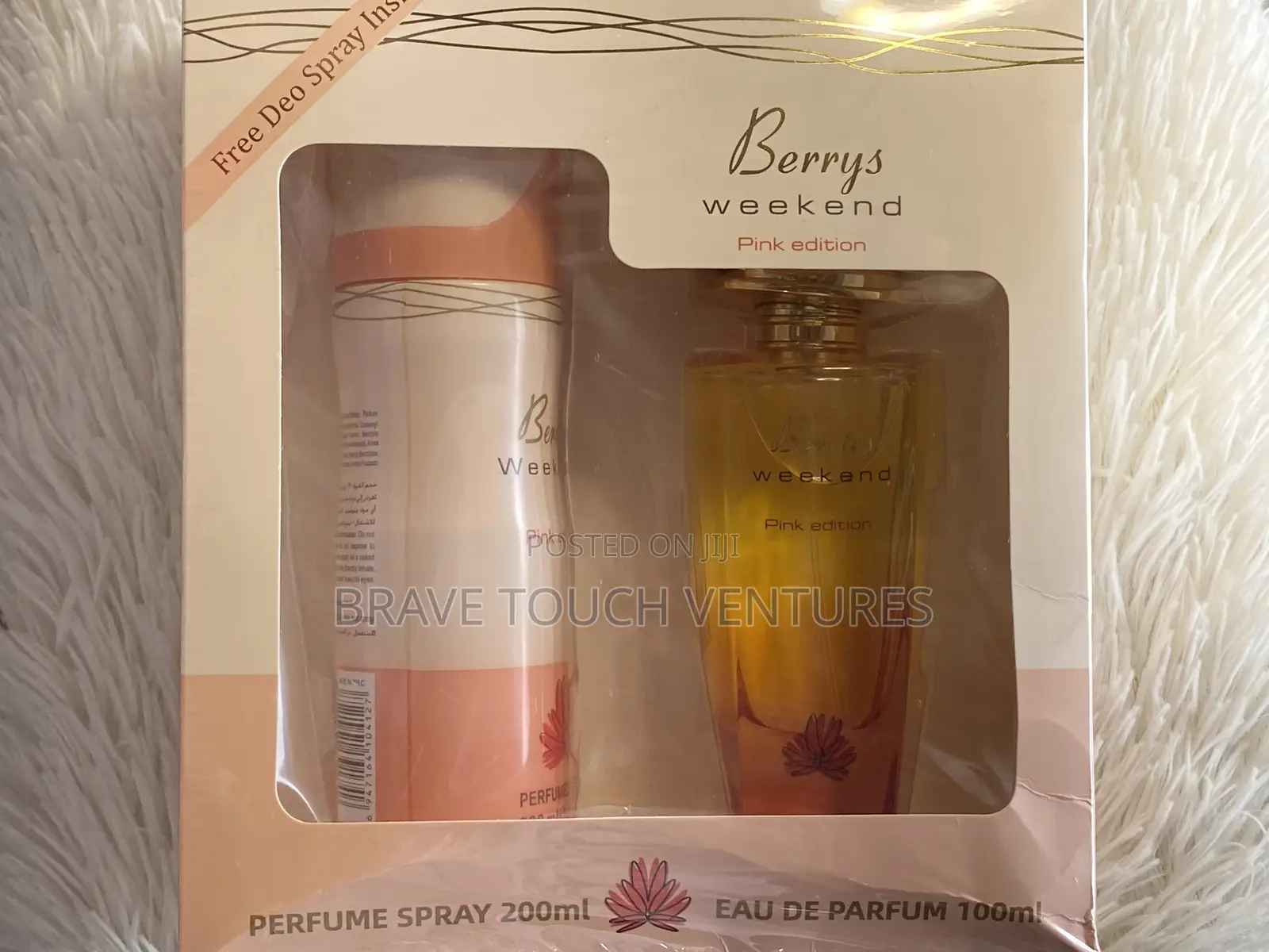Berries Weekend With Perfume Spray 100ml
