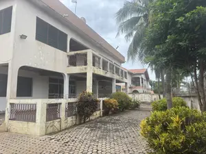 Office and Warehouse to-Let