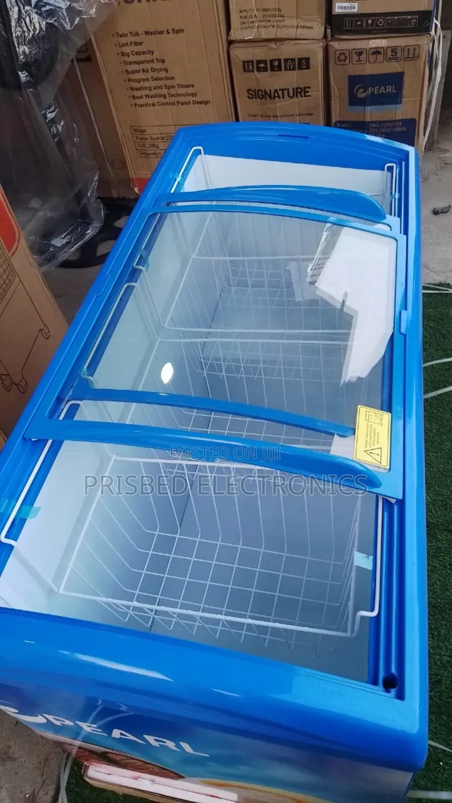 Pearl Durable Ice Cream / Freezer 300 Litres