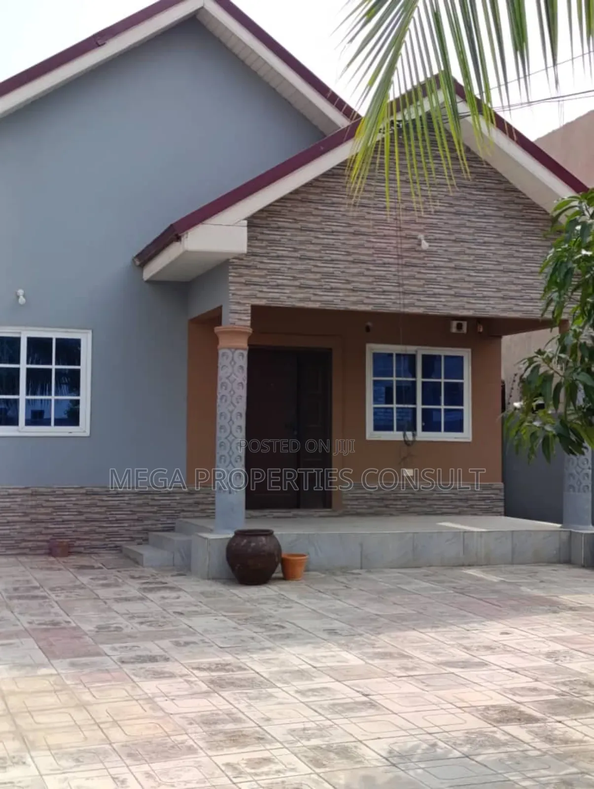 3bdrm House in Ablekuma for sale