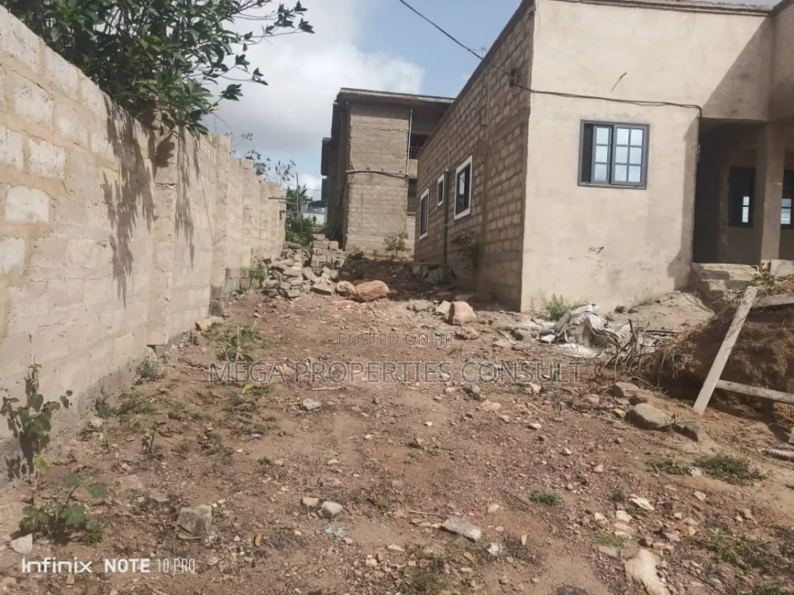 4bdrm House in Mallam for sale