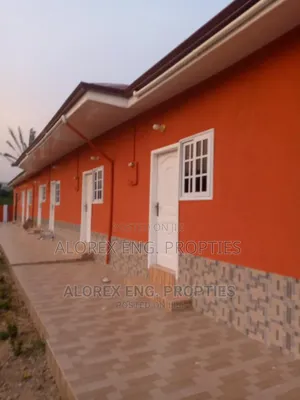 1bdrm Apartment in Chamber Self, Oyibi for rent