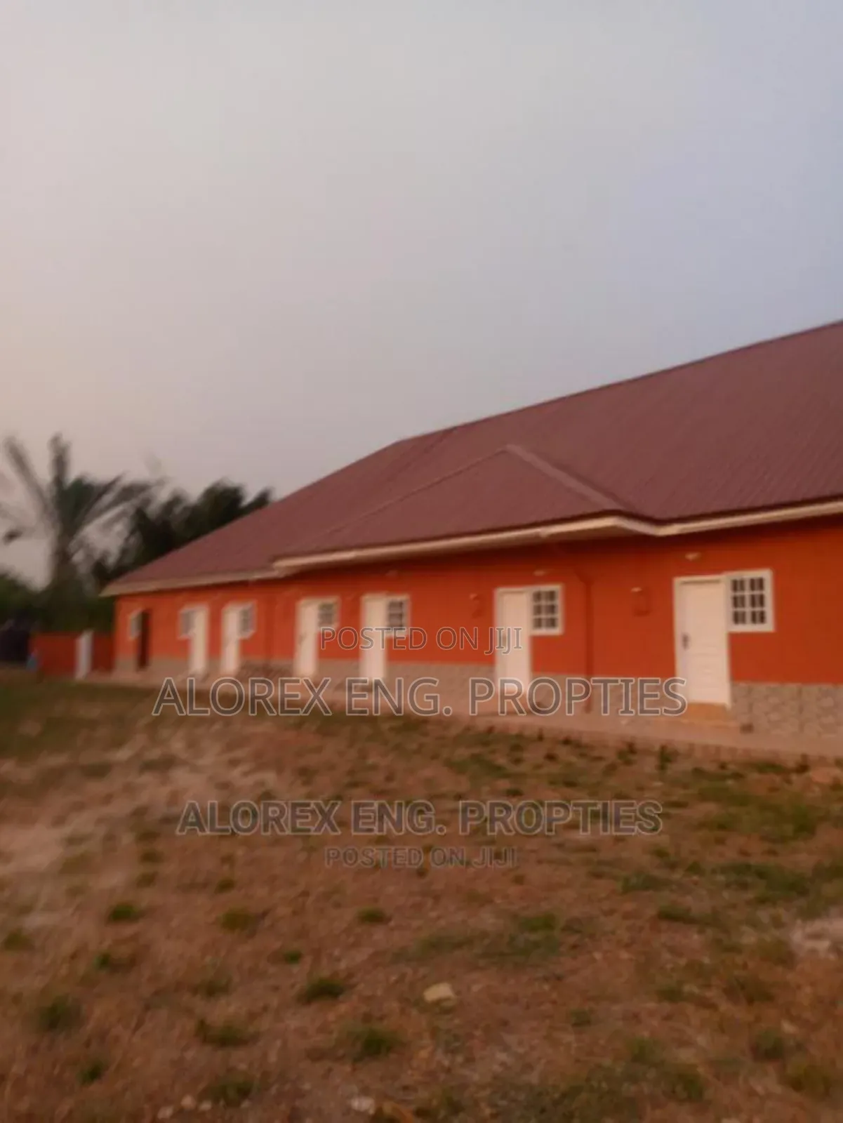 1bdrm Apartment in Chamber Self, Oyibi for rent
