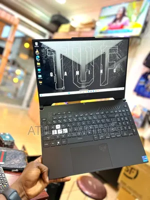Laptop Asus TUF Dash F15 16GB Intel Core I7 SSD 1T