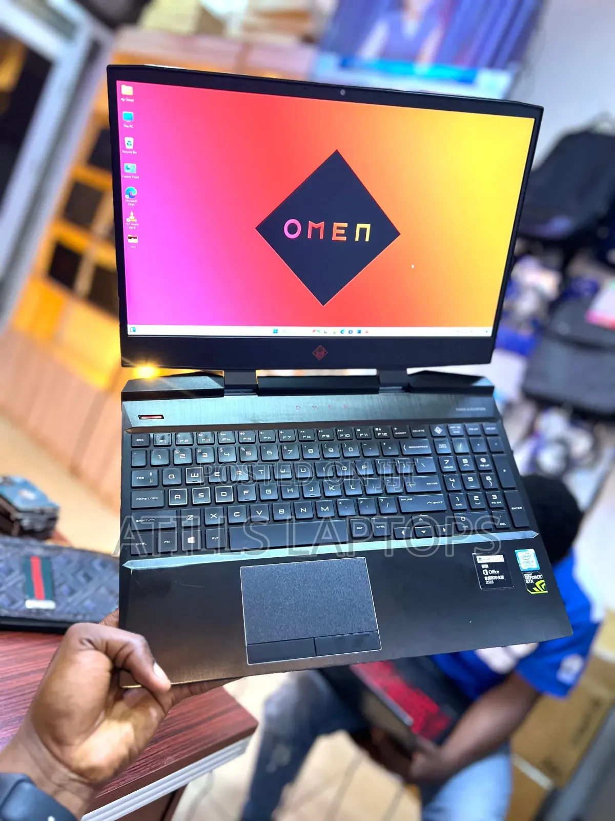 Laptop HP Omen 15 16GB Intel Core I7 SSD 512GB