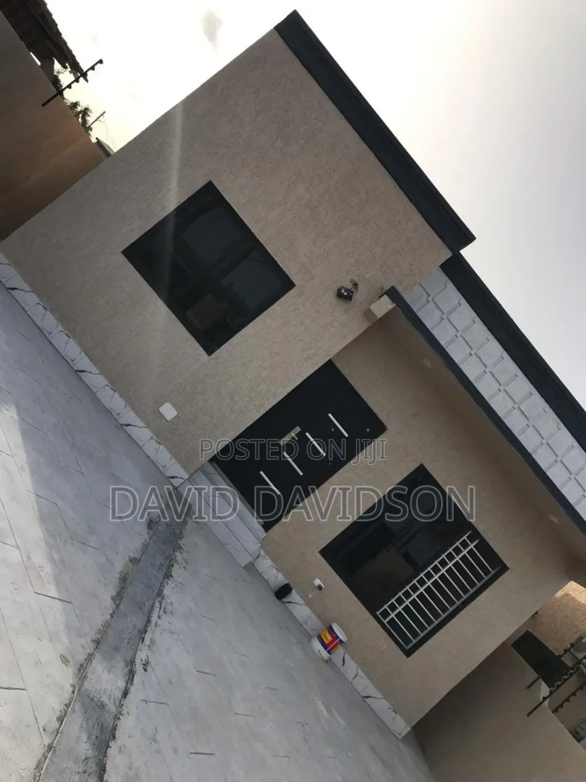 3bdrm House in 3 Bedroom House,, Tema Metropolitan for sale