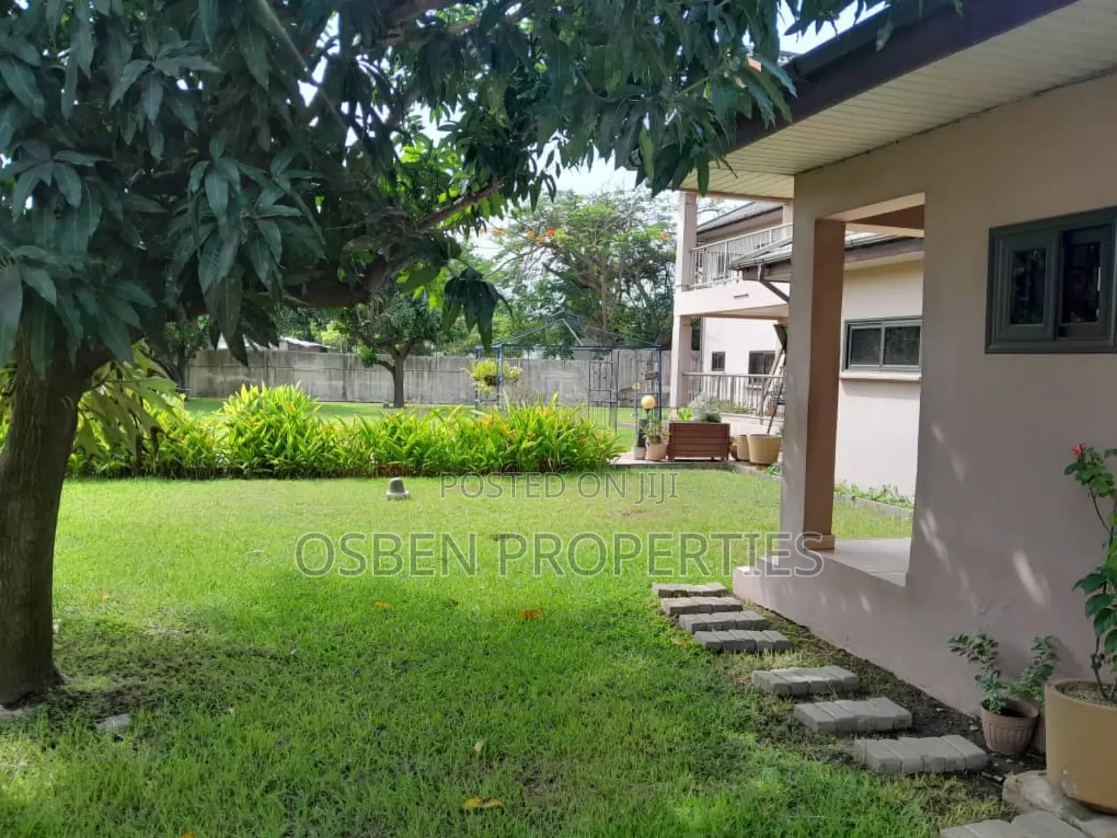 Furnished 7bdrm Mansion in Osben Properties, Cantonments for sale