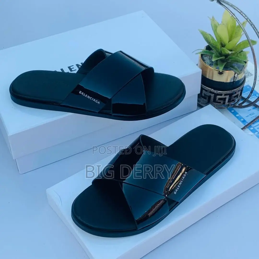 Balanciaga Slippers