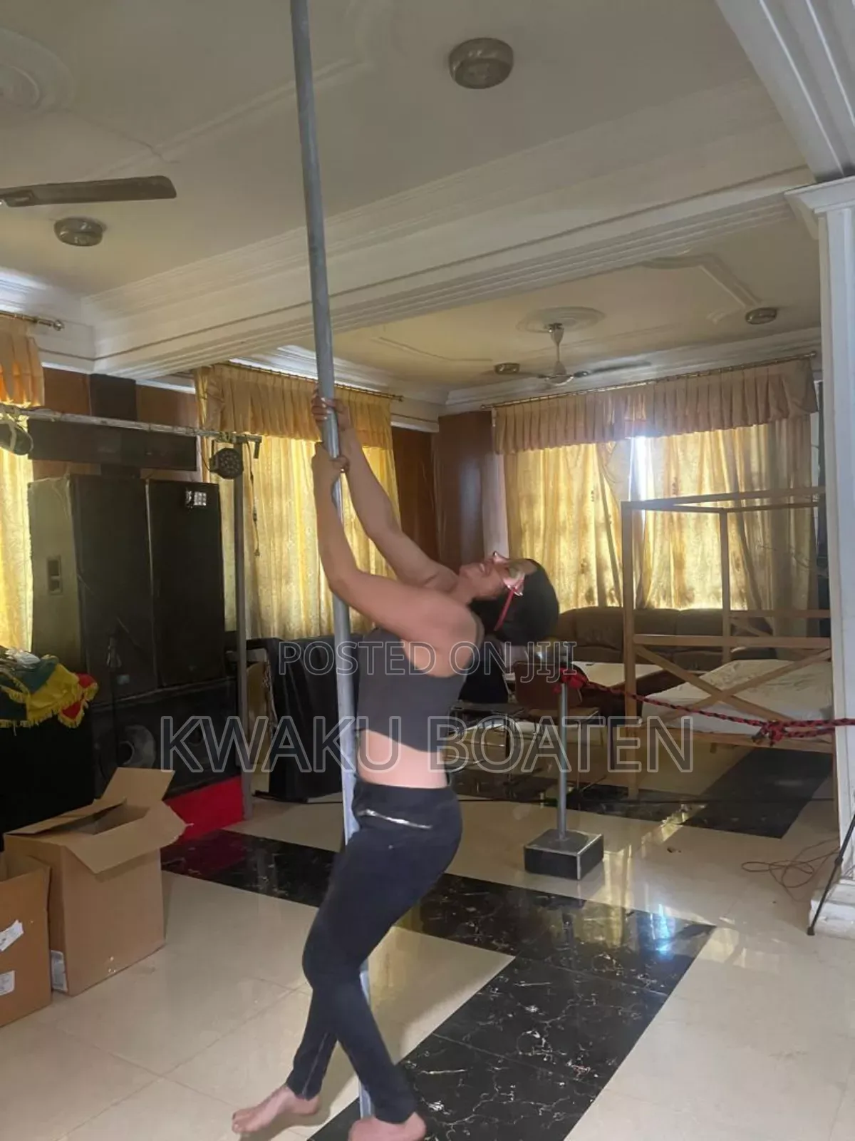 Rotating Stripper Pole/ Dance Pole for Night Clubs, Dance
