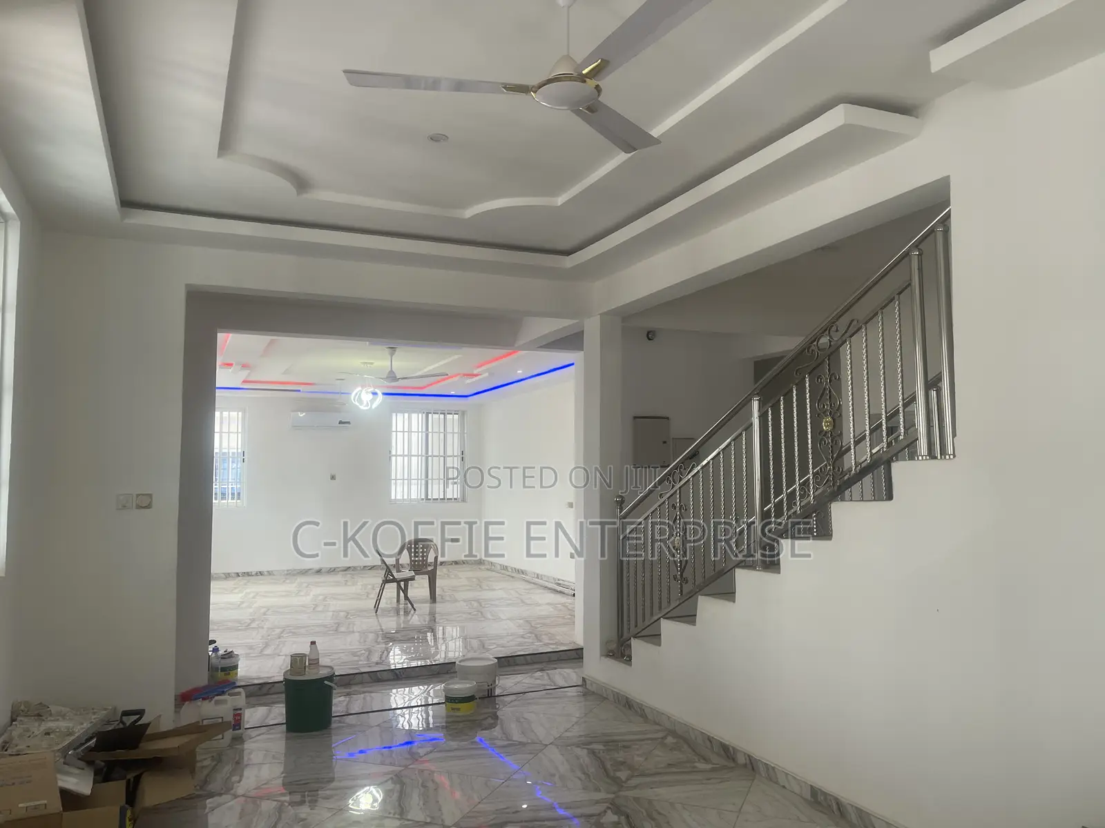 5bdrm Mansion in Mallam Junction for sale