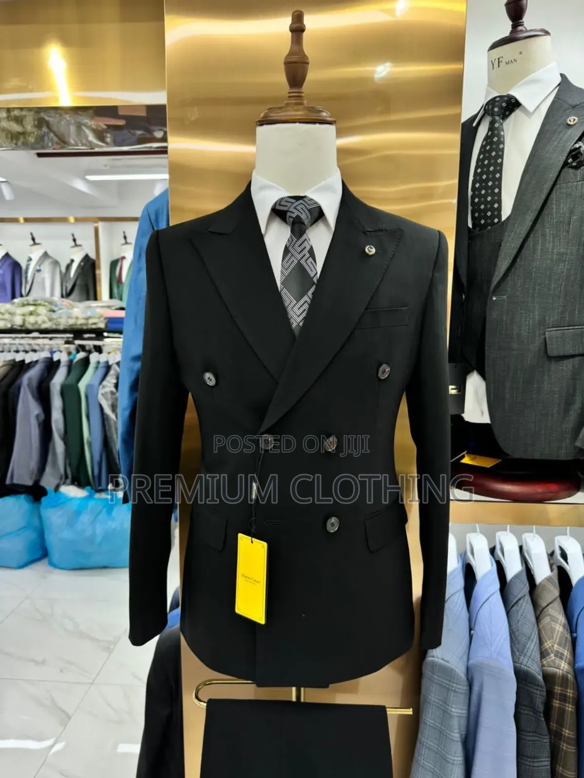 Double Breasted Men Suit