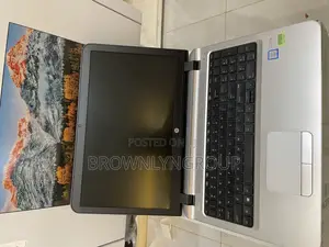 New Laptop HP ProBook 450 G3 8GB Intel Core I5 SSHD (Hybrid) 256GB