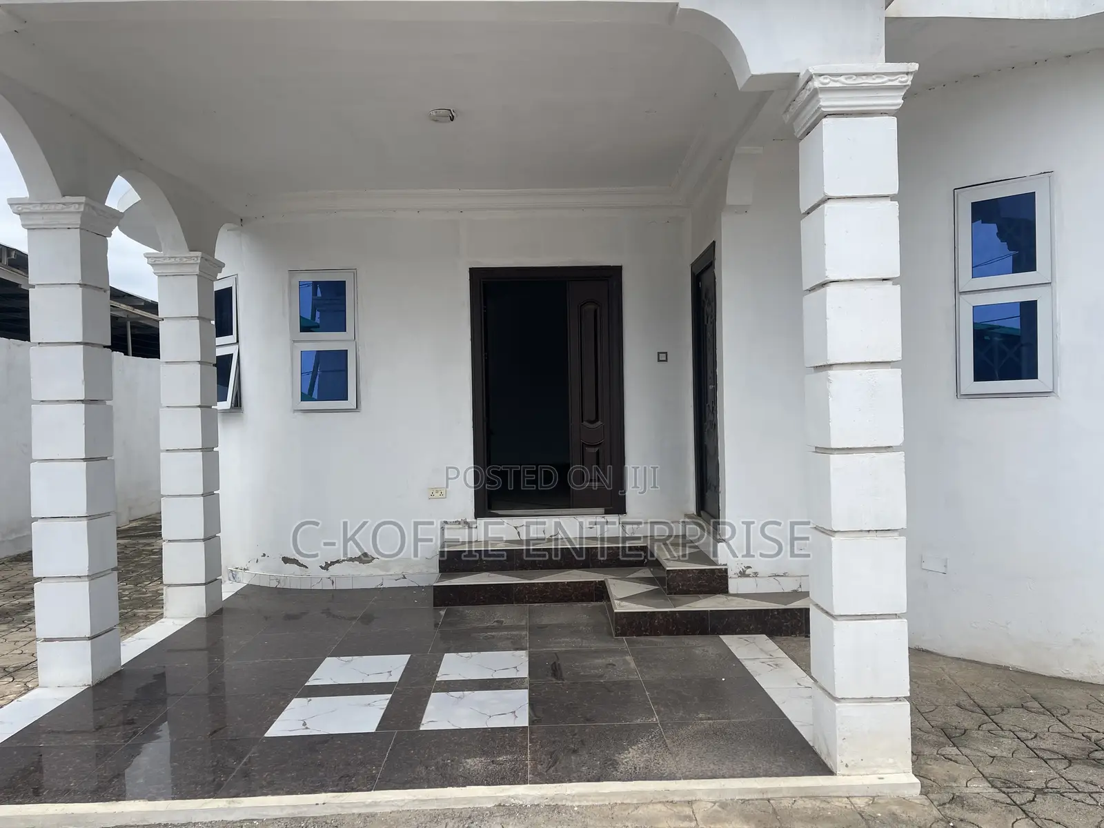 7bdrm House in Lapaz for rent
