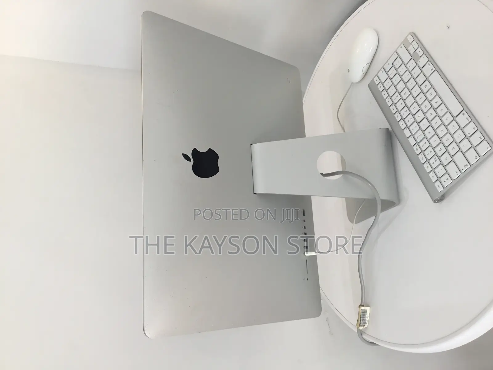 Desktop Computer Apple iMac 8GB Intel Core I5 SSD 500GB