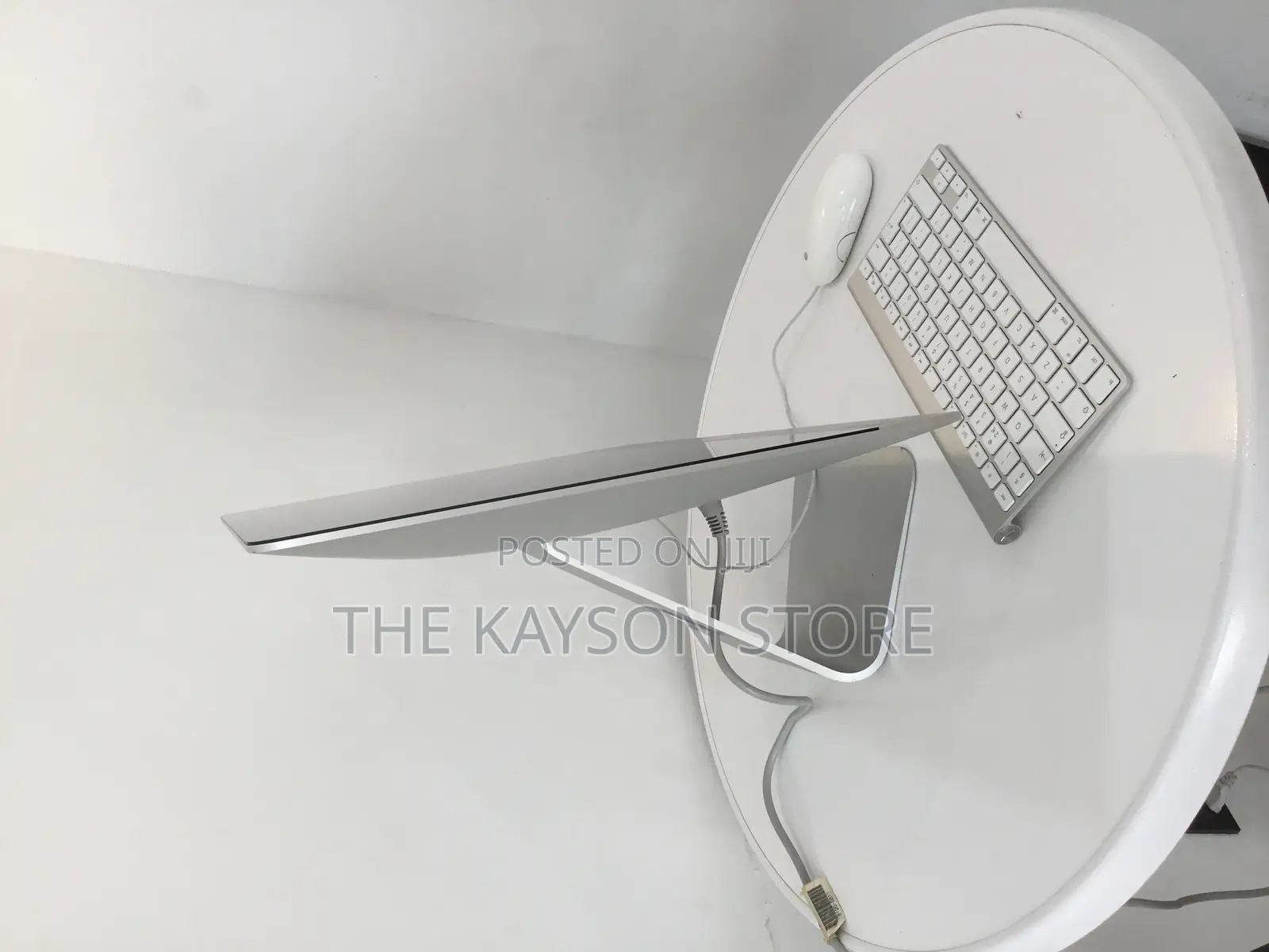 Desktop Computer Apple iMac 8GB Intel Core I5 SSD 500GB