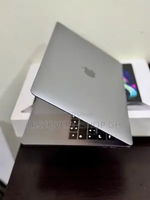 Laptop Apple MacBook Pro 2017 8GB Intel Core i5 SSD 256GB
