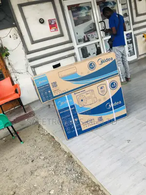 Brand New 2.0 Horsepower Split Inverter Midea Ac