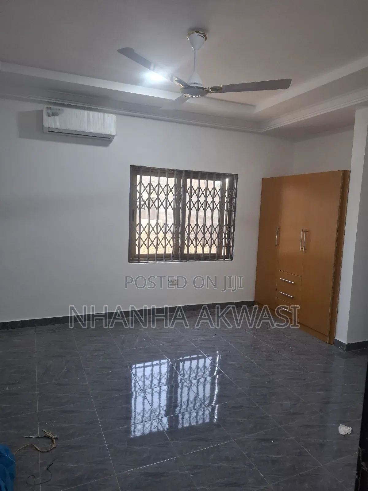 2bdrm Apartment in Community11, Tema Metropolitan for rent