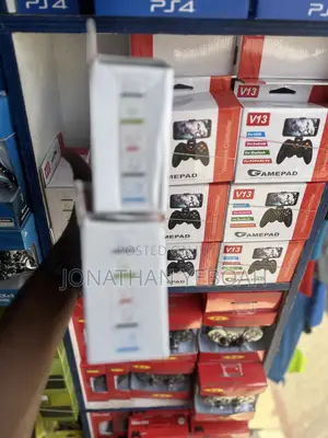 V13 Wireless Phone Gamepad