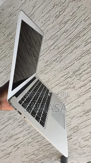 Laptop Apple MacBook 2015 8GB Intel Core i5 HDD 128GB