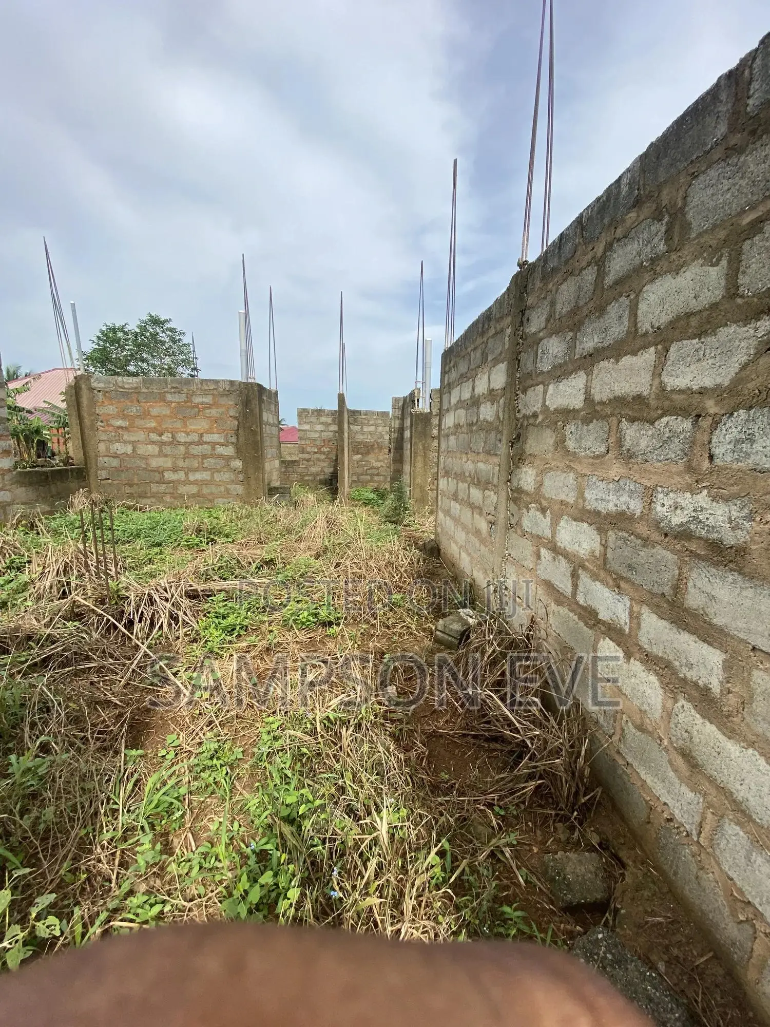 Uncompleted 2 Bedroom House For Sale At Aburi-fotobi + Blocks & Stones