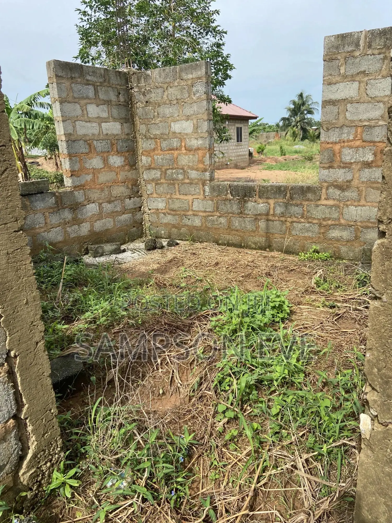 Uncompleted 2 Bedroom House For Sale At Aburi-fotobi + Blocks & Stones