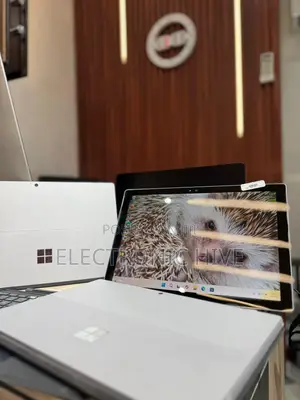 Laptop Microsoft Surface Pro 4 8GB Intel Core I5 SSD 256GB