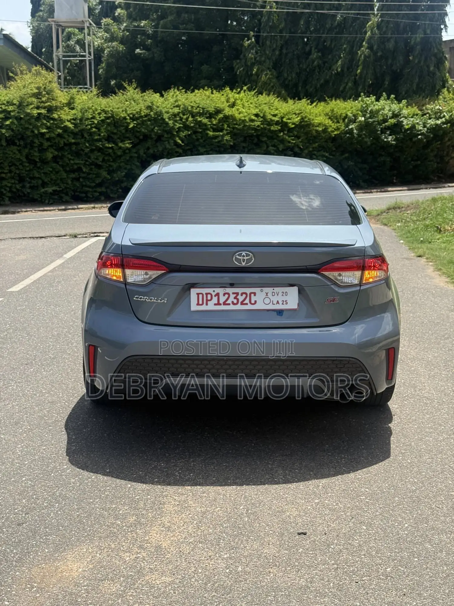 Toyota Corolla SE 2021 Blue