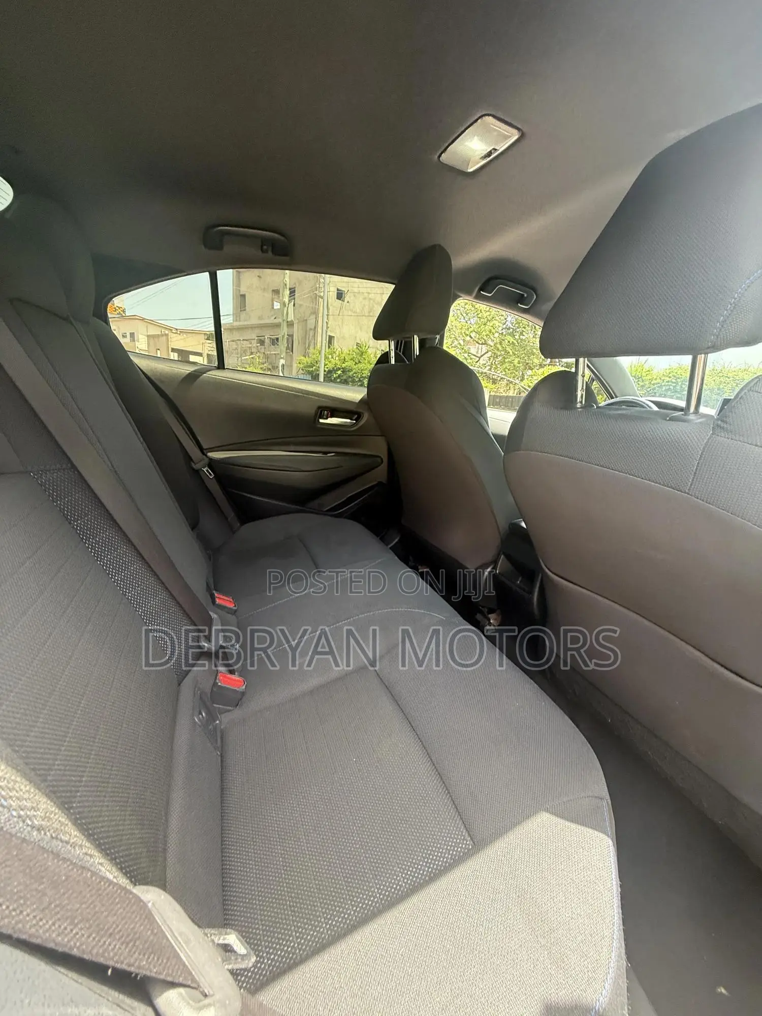 Toyota Corolla SE 2021 Blue