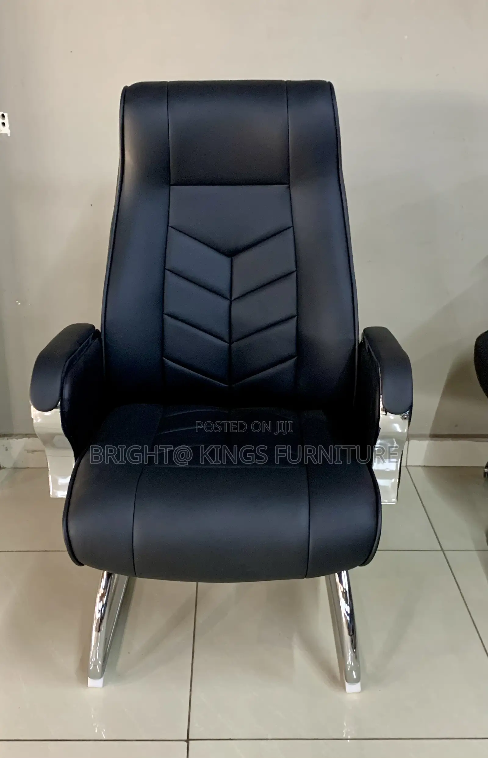 Executive Starker Chair
