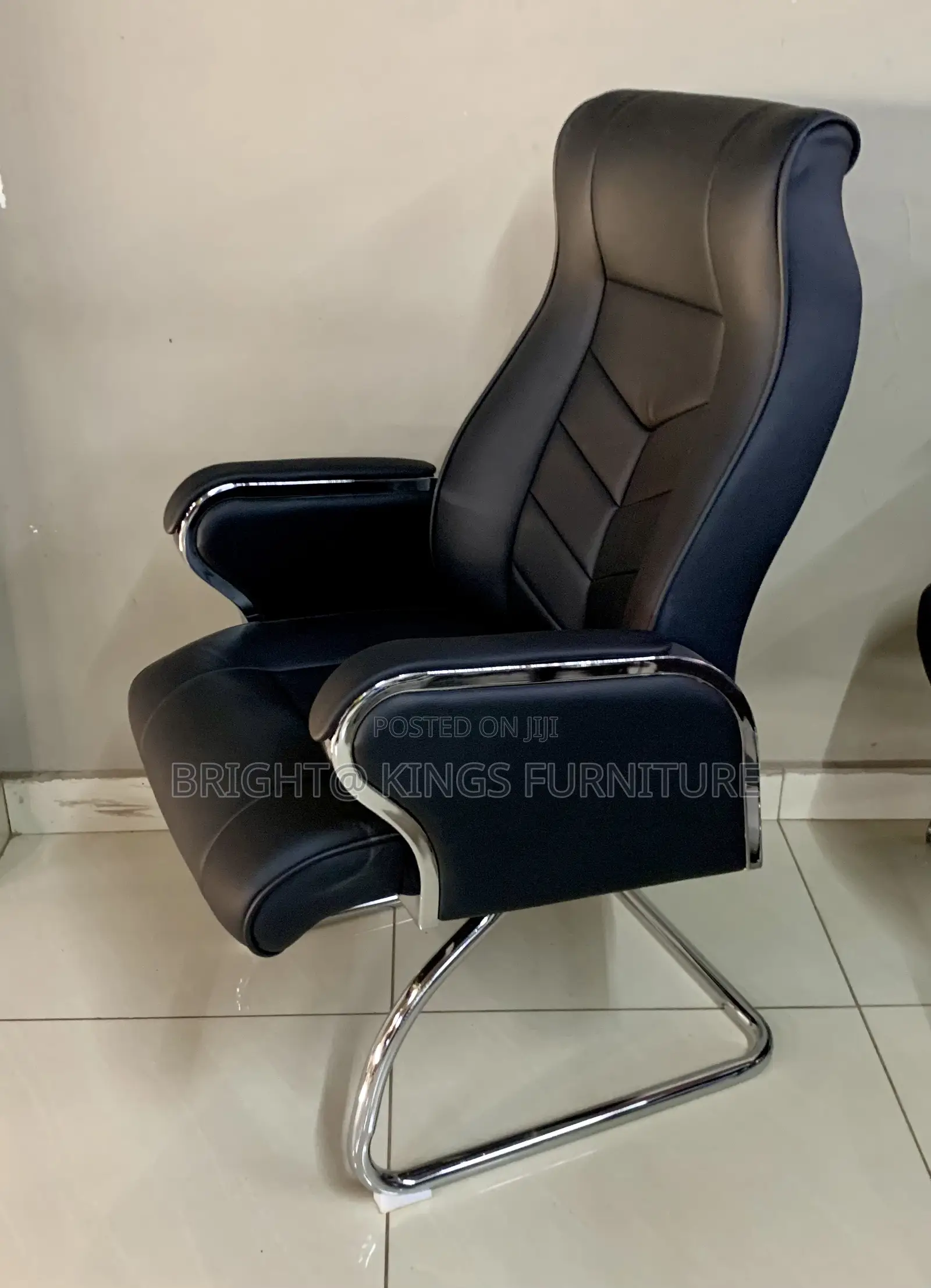 Executive Starker Chair