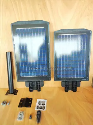 Ly-300 Solar Street Light (800w)