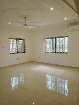 4bdrm Duplex in Kotobabi Road Area, Spintex for rent