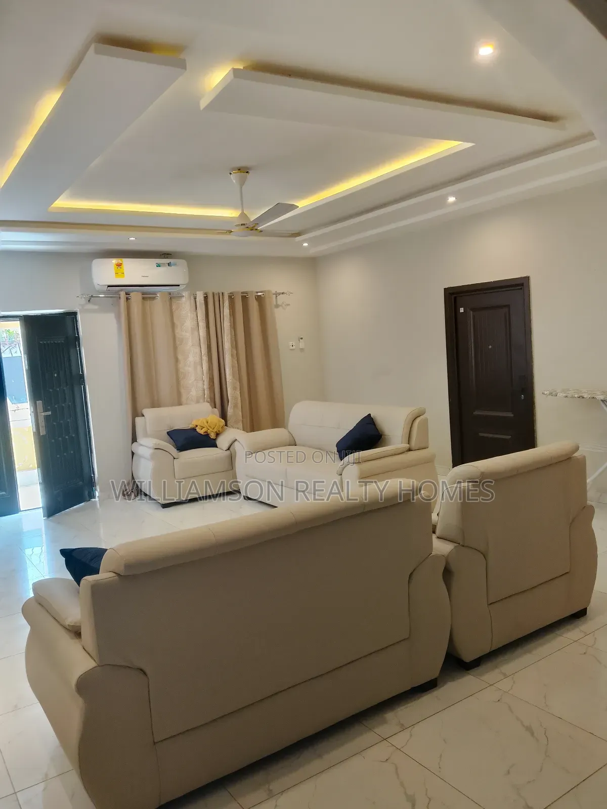 3bdrm House in Tempo Estate Area, Spintex for rent