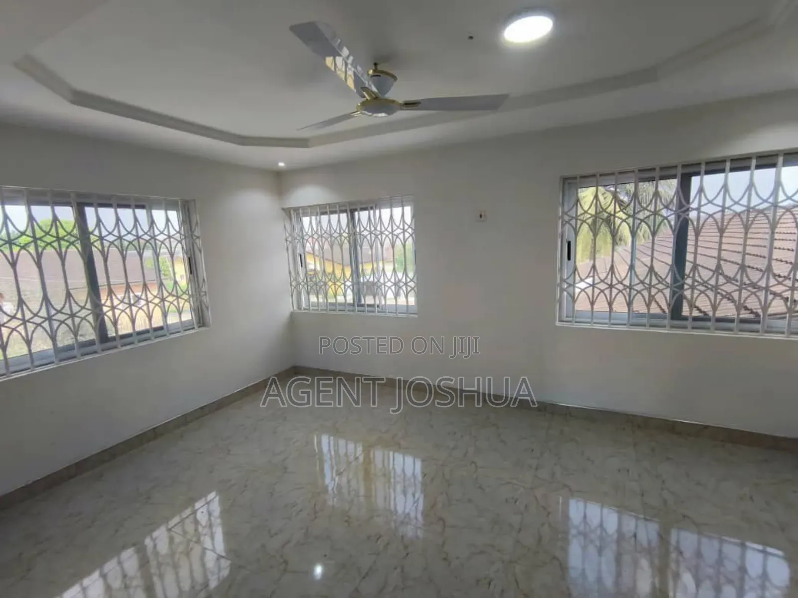 5bdrm Apartment in Manet Court Estate, Spintex for rent