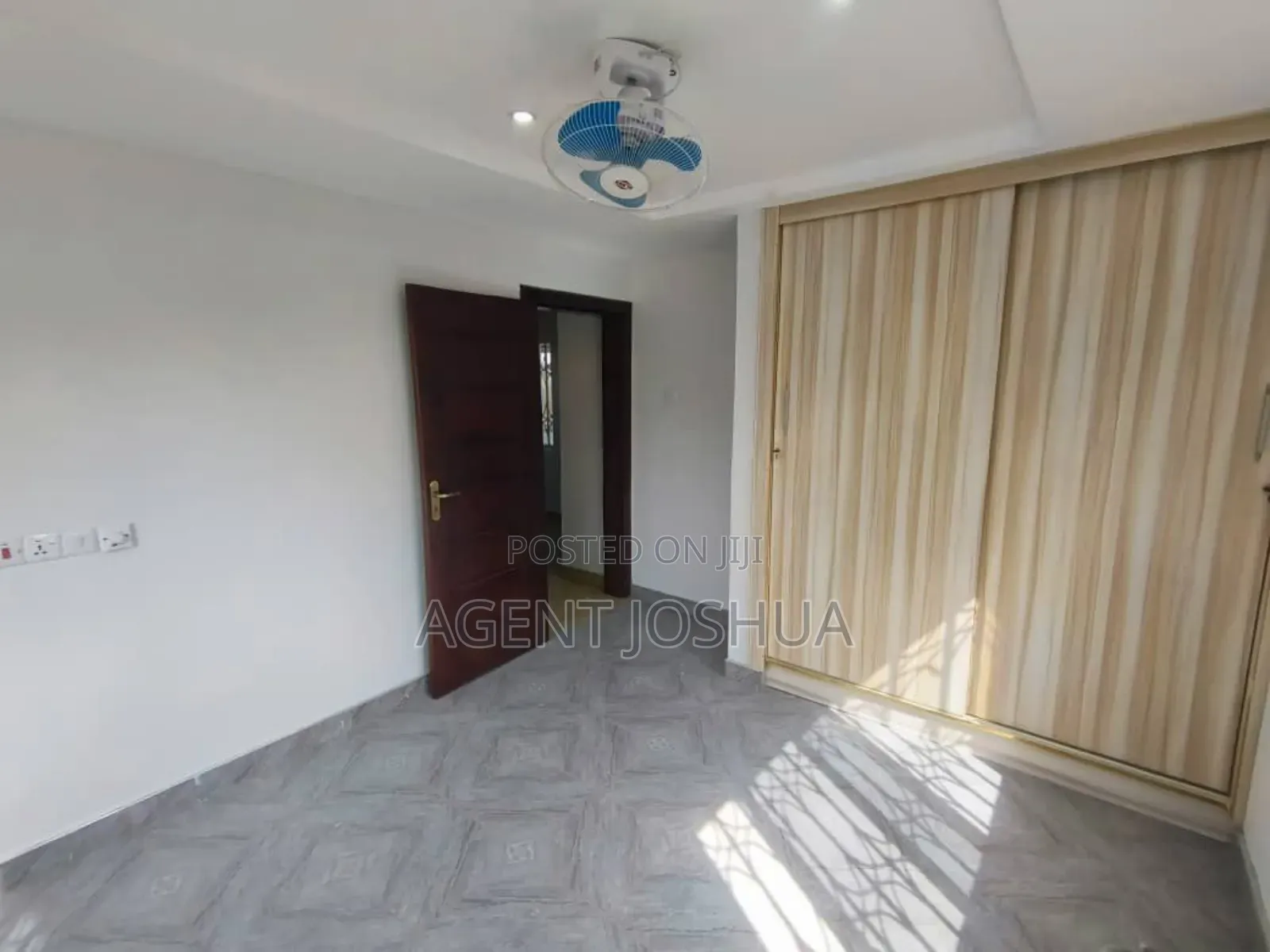 5bdrm Apartment in Manet Court Estate, Spintex for rent