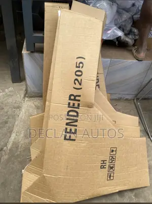 Mercedes Benz C300 2016 Fender