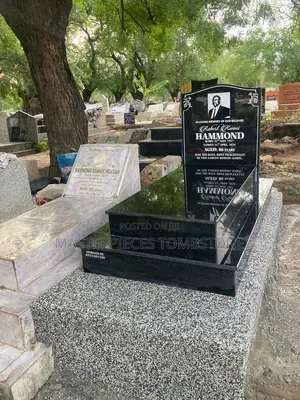 Robert Tombstone