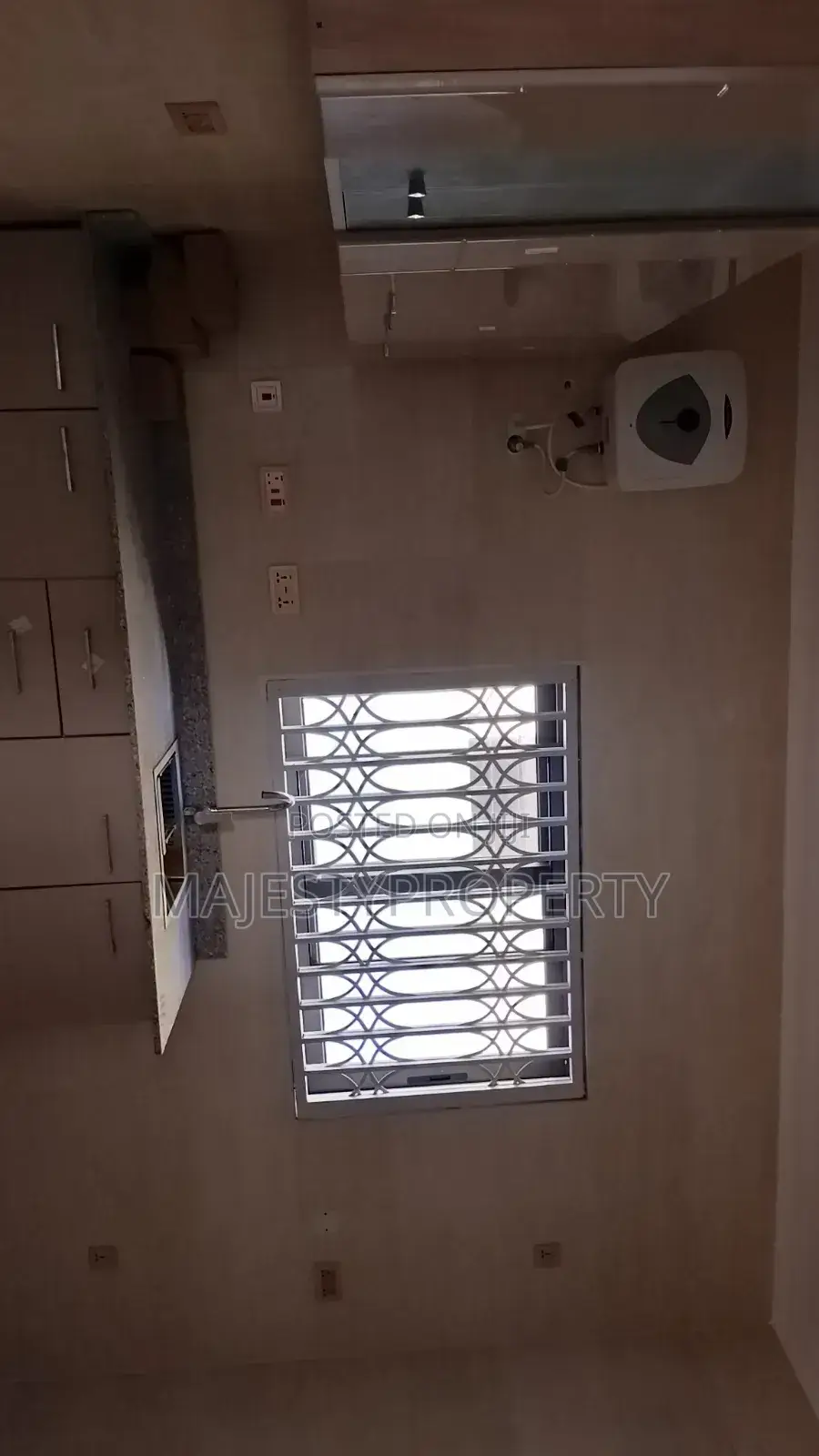 Newly Built 6bedrooms Selfcompound for Rent at Eastlegon